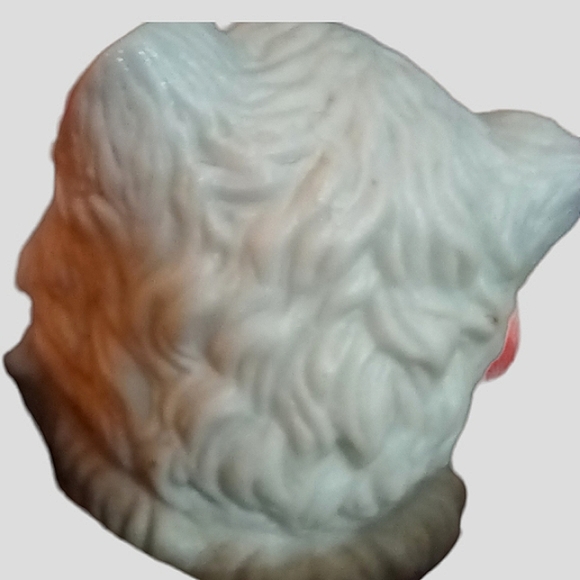 VINTAGE G G SANTIAGO CHRISTMAS COLLECTIBLE. A White Kitten in a Shoe! - Picture 10 of 12